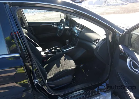 2018 Nissan Sentra Sv z USA, uszkodzony, nr VIN 3N1AB7AP8JL655596